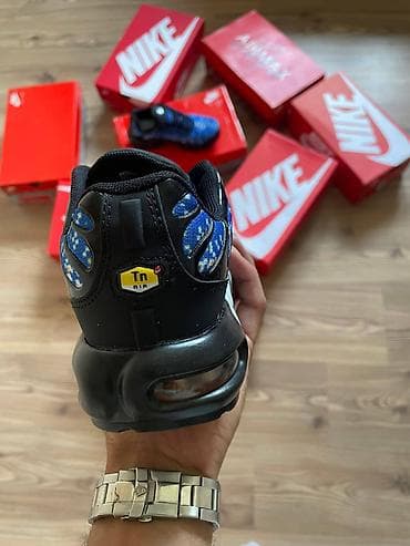 Gležnjače: 3700 din
mn — 1