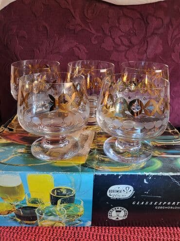 kristalne case novi sad: Case nove kristal,Bohemija,za zestoko pice iz 50,60ih. Case jako — 1