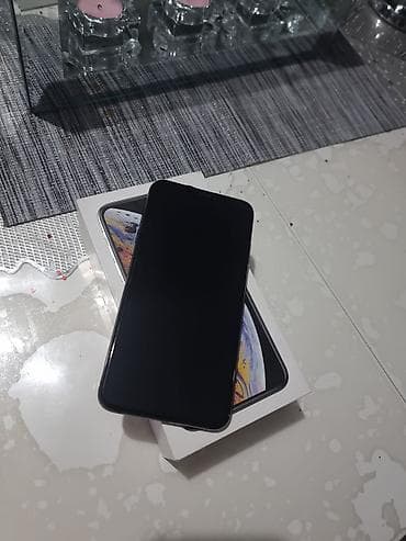 auto kamera retrovizor cena: IPhone XS Max 64GB – Top stanje Prodajem iPhone XS Max 64GB u odličnom — 3