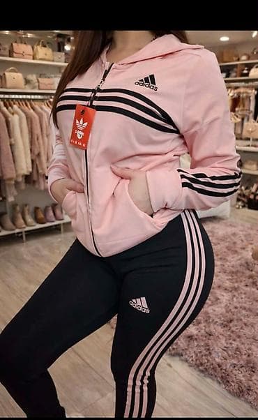 Muška obuća: Nove ženske trenerke S,M,L,XL,XXL,3XL veličine za 3600 din
pb — 3