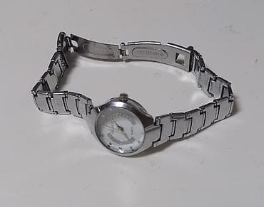 ženske torbe mona: Ženski kvarcni ručni sat – metalna narukvica - Brend: APLANDI (oznaka — 3