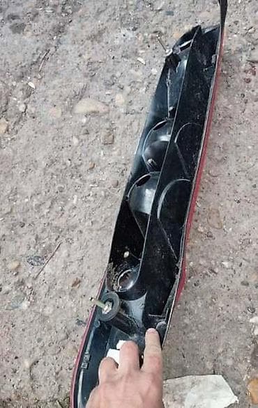 Stop svetla: STOP ZA OPEL MERIVA | Opel meriva levi stop sa malim ostecenjem — 1
