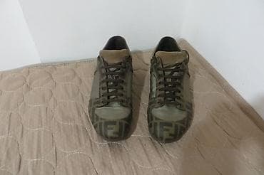planika obuća muska: FENDI br43 28cm unutrasnje gaziste stopala, patike su 100% ORIGINAL — 2