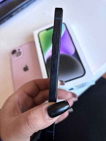 iphone se: IPhone 14 – 128GB Na prodaju iPhone 14 u odličnom stanju. Telefon je — 3