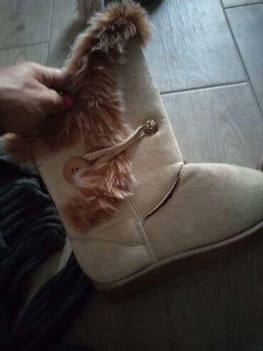 obuca gepard: Ugg boots, 36 — 1
