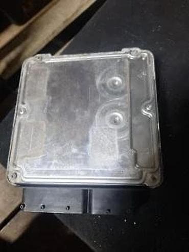 ugradni usb punjac: ECU MOTORNI RACUNAR. A3 8P. 03G906016FF | ECU motorni racunar — 1