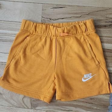 bele svecane haljine za devojcice: Nike dečije šorts – narandzasti - Model: kratki šorts sa džepovima sa — 1