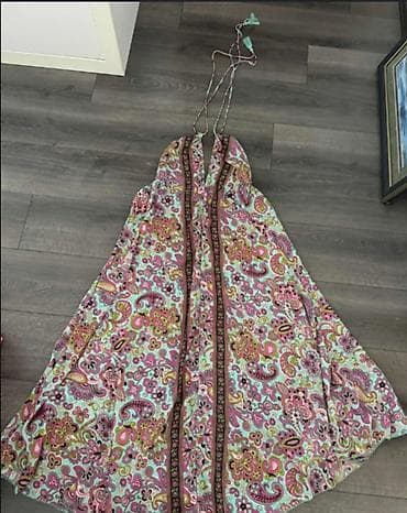 Women's Footwear: Veoma lepa letnja haljina, kao ova na modelu samo je dezen drugih — 5