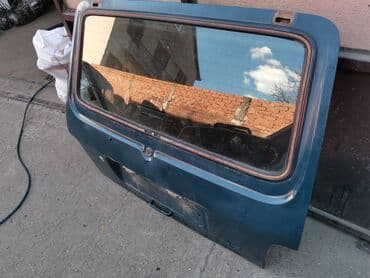 audi 80 2 quattro: Zadnja gepek vrata Lada 21213,21214,2131 Niva u zelenoj boji. Polovno — 4