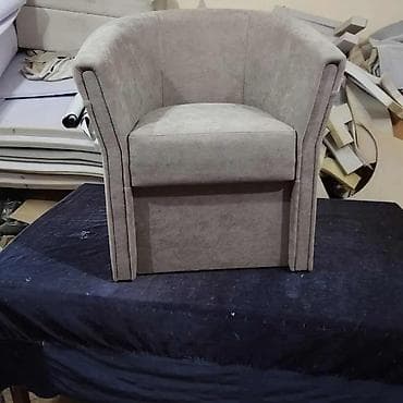 električna fotelja: 03. Fotelja, model POTKOVICA fotelja 10200din dvosed 15000 din — 8