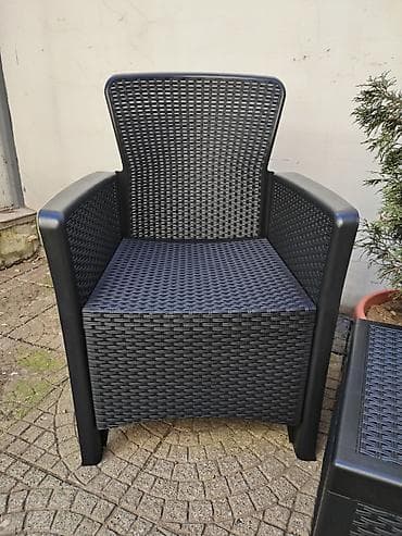 pivski set sto i klupe: Baštenski set + roštilj na ugalj - Dva prostrana naslonska stolca od — 9