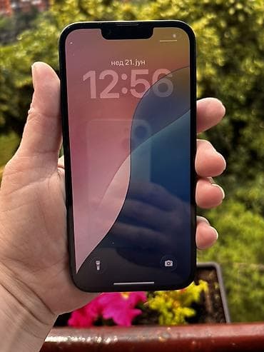 palić kamere: Apple iPhone 13 – crna boja 128gb - Ekran: 6.1" Super Retina XDR — 8