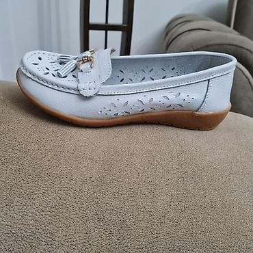 tulipano cipele: Akcija! Espadrile, kozne, iz Kanade. velicina 39, odgovara 38 — 2