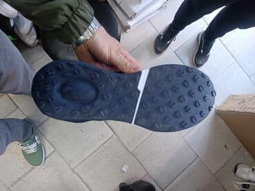daihman obuca za zene: Nike — 17