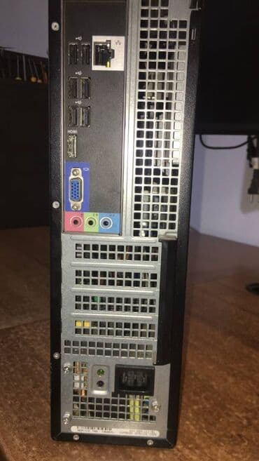 Desktop računari i radne stanice: Desktop Dell optiplex 390 ful intel procesor intel i3-2120 na 3.3ghz — 5