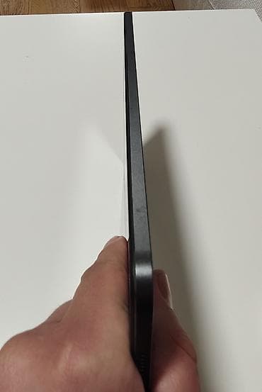 polovni racunari kragujevac: Prodajem vise komada Xiaomi Pad 6 tableta. Perfektno ocuvani, stari — 7