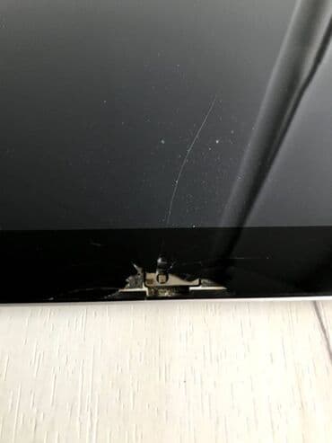 Monitori: ⚙️ Info: - Sve funkcioniše normalno - iCloud otključan - — 4