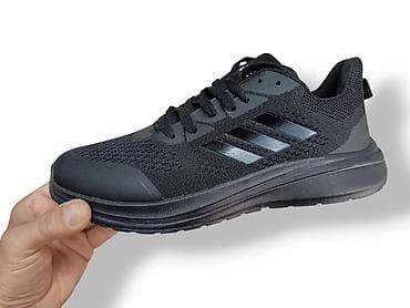 4 us muske patike: Adidas Runner 2026

(41-46)
Cena: 3500 din
US🤍 — 4