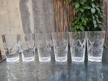 polovno posudje kupujemprodajem: Set od 6 viskih čaša od brušenog stakla/kristala. - Visina: oko 12 cm — 2