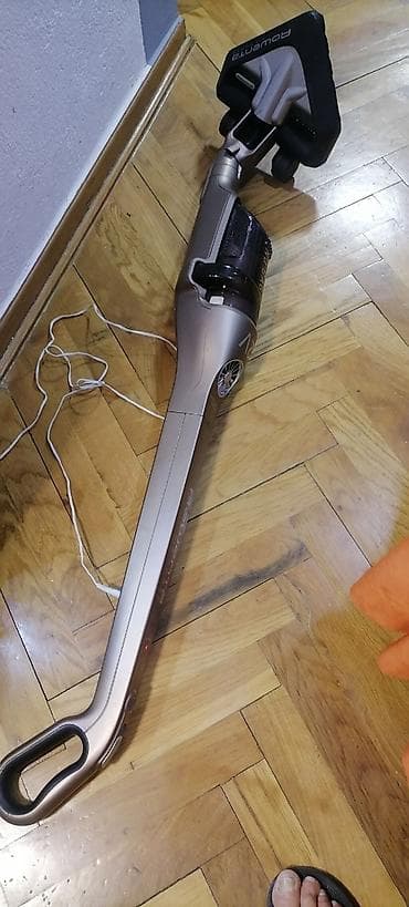 risiver za tv sa antenom: Usisivač ROVENTA ručni na bateriju
Ispravan
Mirjevo — 9