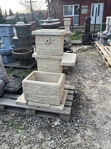 Dekorativna baštenska česma sa koritom od veštačkog kamena (betonski