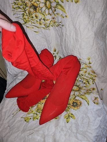 walkmaxx patike beograd: Crvene salonke na štiklu – broj 40 - Model: špicasti vrh, klasične — 2