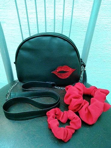 satovi ženski: Unikatna ženska torba – okruglog oblika, u beloj boji sa teksturom — 8