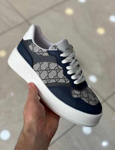 converse run star motion 41: Patike, Gucci, veličina - 42 — 2