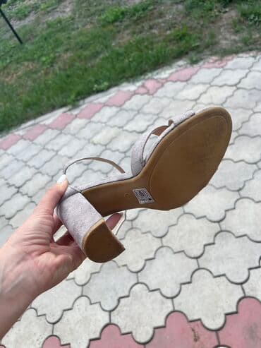 zara m: Sandals, Alex, 37 — 4