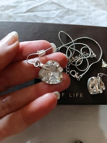 rulet sat cena: Set nakita – ogrlica, minđuše i prsten - Elegantan set sa kristalima — 2