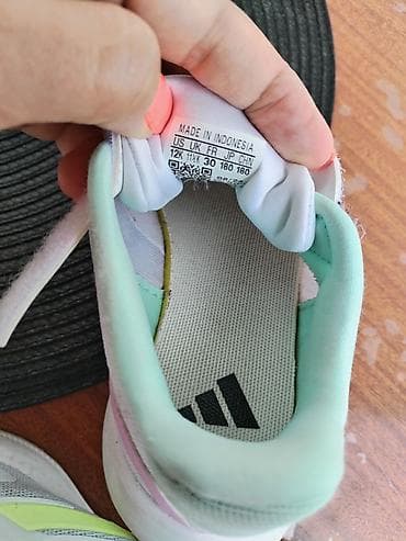 prsluk za devojcice hm: Dečije patike Adidas (Cloudfoam) – veličina EU 30 - Model sa — 4