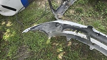 polovni a: PREDNJI BRANIK E89 ZA BMW Z4 | BMW z4 e89 prednji branik 7192156 — 4