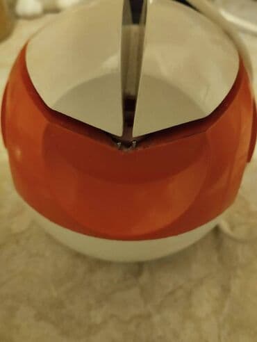 Kitchen Appliances: Oštrač nozeva električni — 1