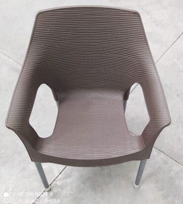 metalne baštenske stolice: Nove
Bastanske stolice
Metal - plastika
2600 din po kom — 1