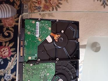 vivax pegla na paru: Više komada internih hard diskova 3.5" - Format: 3.5" - Interfejs — 3