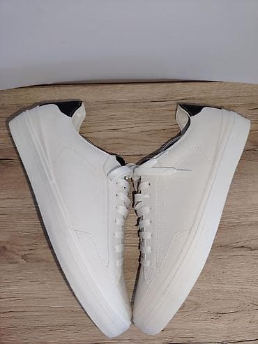 max black: Belo-crne unisex patike – minimalistički casual stil UG 27cm - Boja — 4