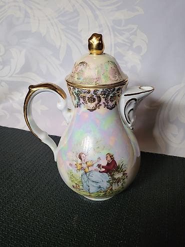 mala jelka: Bokal 1918g + Oscar Shaller Bavaria porcelan. Bokal je nov,pozlata — 10
