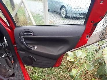 klipovi: ALFA 147 TAPACIRI VRATA | Skinuti sa alfe 147 sa 5 vrata. Nisu — 3