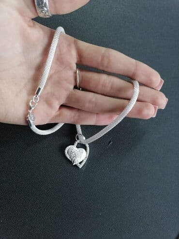 Cena 1100din na lalafo.rs Cena 1100din