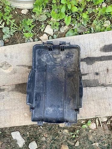 ormar za hodnik: NOSAC AKUMULATORA ZA VOLKSWAGEN GOLF 5 | Nosac akumulatora za Golf 5 — 2
