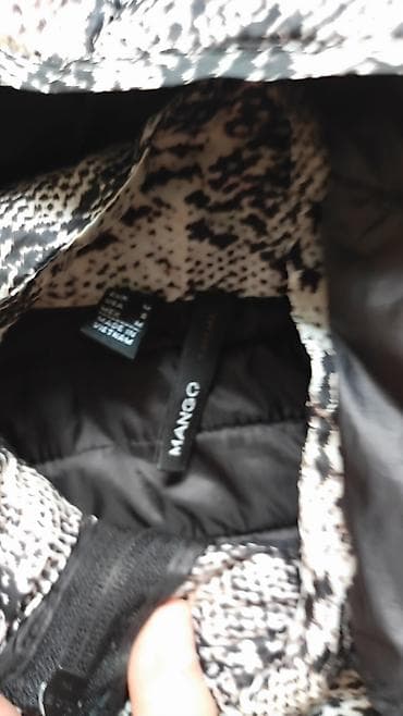 leopard haljina: Mango ženska jakna sa kapuljačom – pufasti model - Brend: MANGO — 3