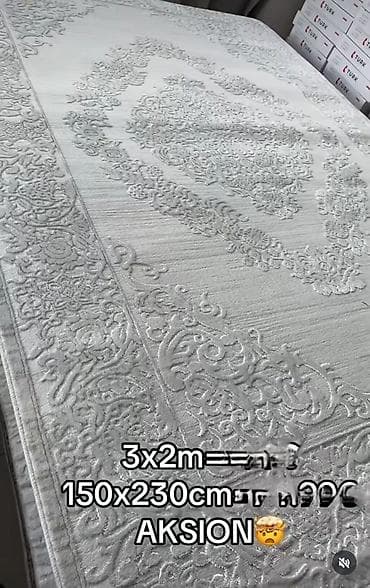 miki i mini slike: 3x2 15.700din. 150x230 12.750din — 1