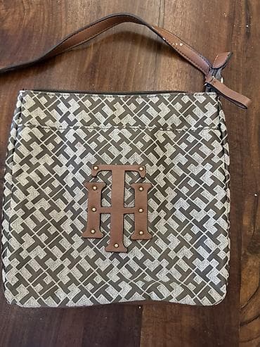 torbe za plažu zara: Torba preko ramena sa podesivim kaišem - Model: ravna crossbody torba — 2