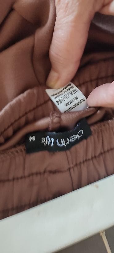 Gornji i donji deo: Trenerka – komplet jakna i pantalone, brend Derin Life - Boja: topla — 6