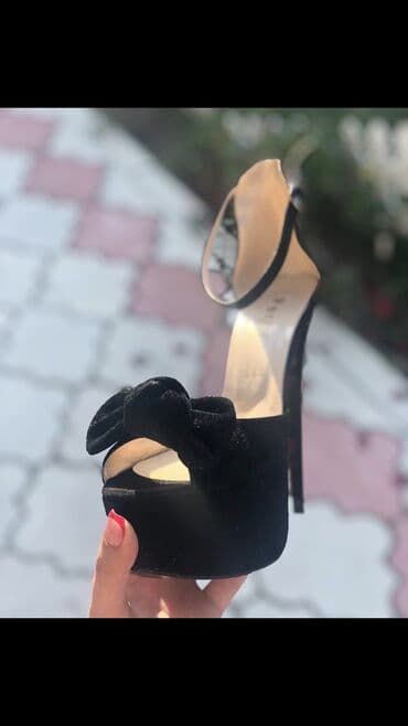cipele sa platformom na stiklu: Sandale, 38 — 1