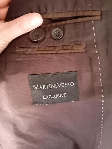 Kućna odeća: Dva sakoa Martini vesto sivi i braon kao novi xl velicine — 2