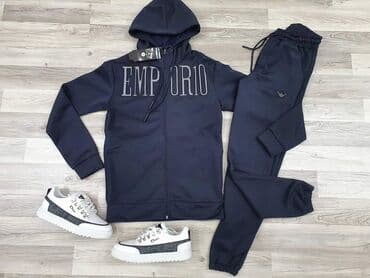 exit trenerke: TOP PONUDA Veličina S M L XL XXL Cena 5300 dinara Moguca zamena — 13