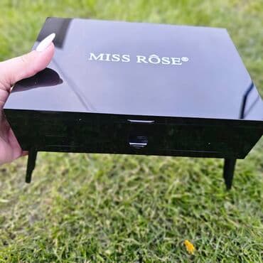 muller kofer sa šminkom: 🌺 miss rose kofer 🌺 🥰 pun kofer sa šminkom🥰 🌺set sadrži : 🌺 180 boja — 5