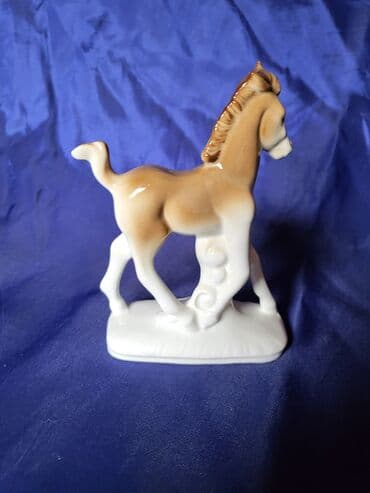 porcelanske solje za caj: Figura konja nova nemacka Foreign 70te. Porcelanska figura. mereni — 6