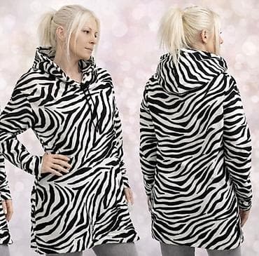 dukseri: Ženska dukser-haljina sa kapuljačom – zebra print - Model: ležerna — 1
